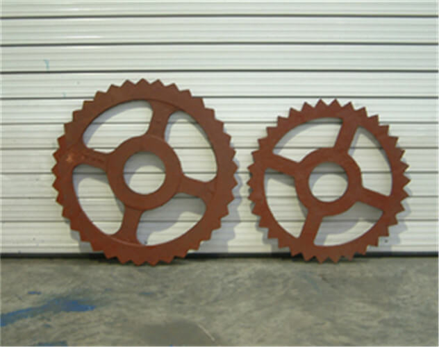 Breaker ring 22 inch on right and 24 inch on left